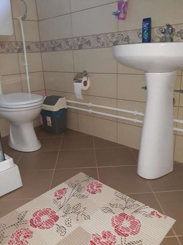 Виллы House in forest Жабляк-25